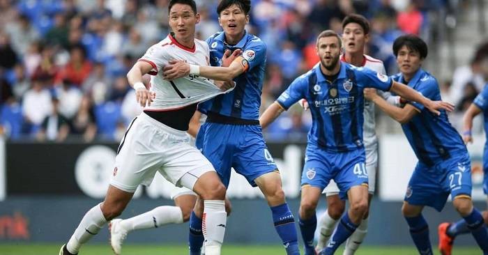 Soi kèo Ulsan Hyundai vs Jeju United – 18h00 – 10/06 – K League 1